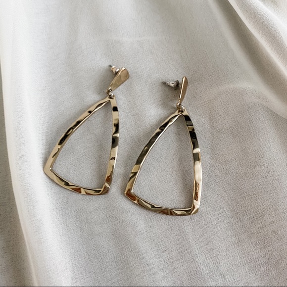 Vintage Jewelry - Vintage Gold Skinny Hammered Triangle Earrings